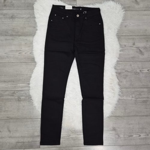 Fekete Farmer M SARA  MS5570- 13