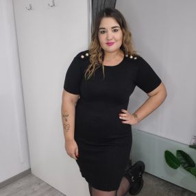 Fekete Ruha Finom kötésű Vállnál díszgomb