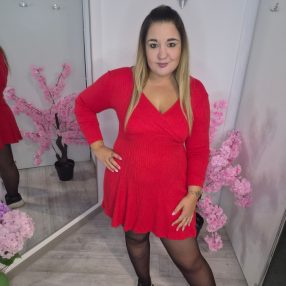 Piros Ruha