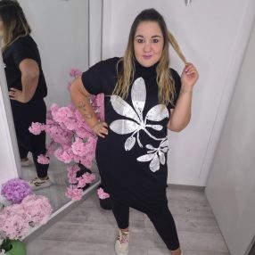 Fekete Nagy Virágos Gépi Kötött Ruha