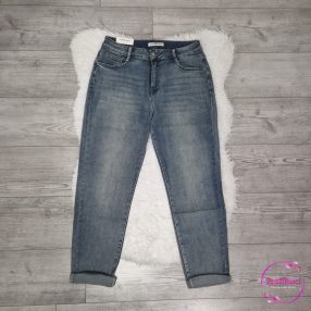 MIMI DAVE  25A56