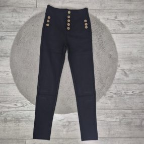 Fekete Díszgombos Leggings 