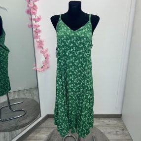 Apró Virágos Egyberuha